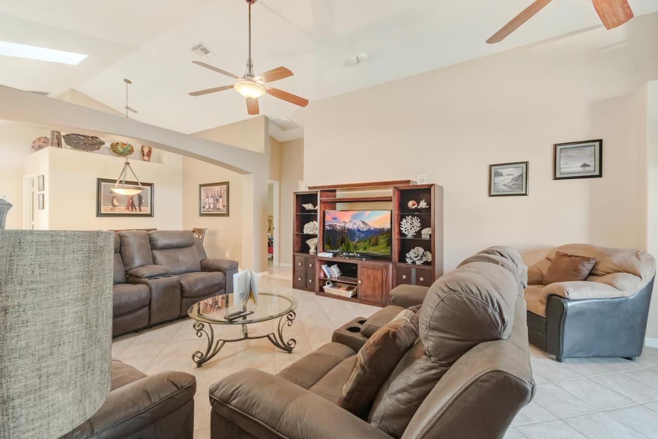 Two Master Bedrooms Pool Home Private Yard 奥兰多 外观 照片